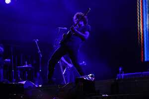 King Gizzard and the Lizard Wizard lo fue todo en un concierto de energía única y cadencia agradablemente furiosa.