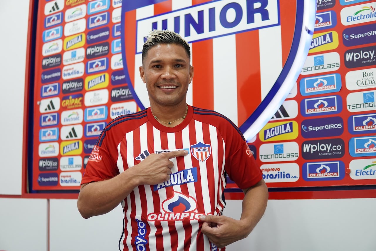 Junior de Barranquilla presentó a Teófilo Gutiérrez