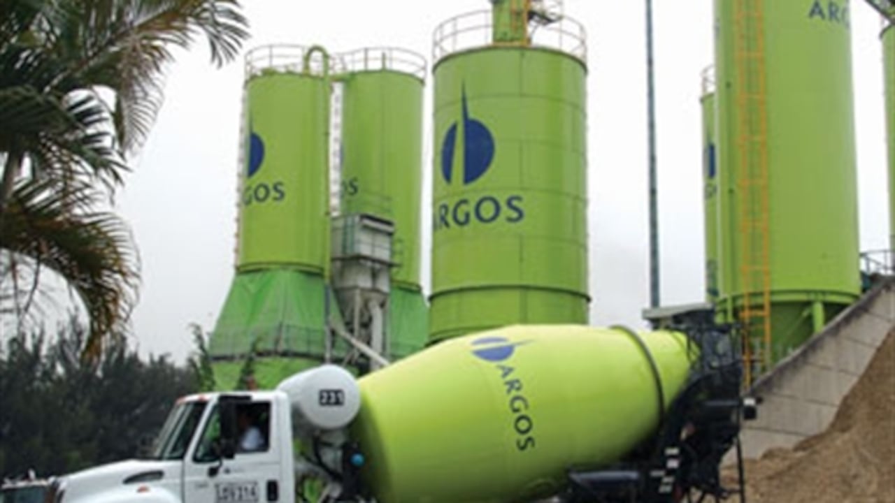 Jorge Alberto Vélez, Presidente Argos. "Uno de los principales cambios de nuestra compañía en los últimos años fue la integración administrativa, tecnológica y jurídica de ocho empresasas, para consolidar nuestro grupo cementero".