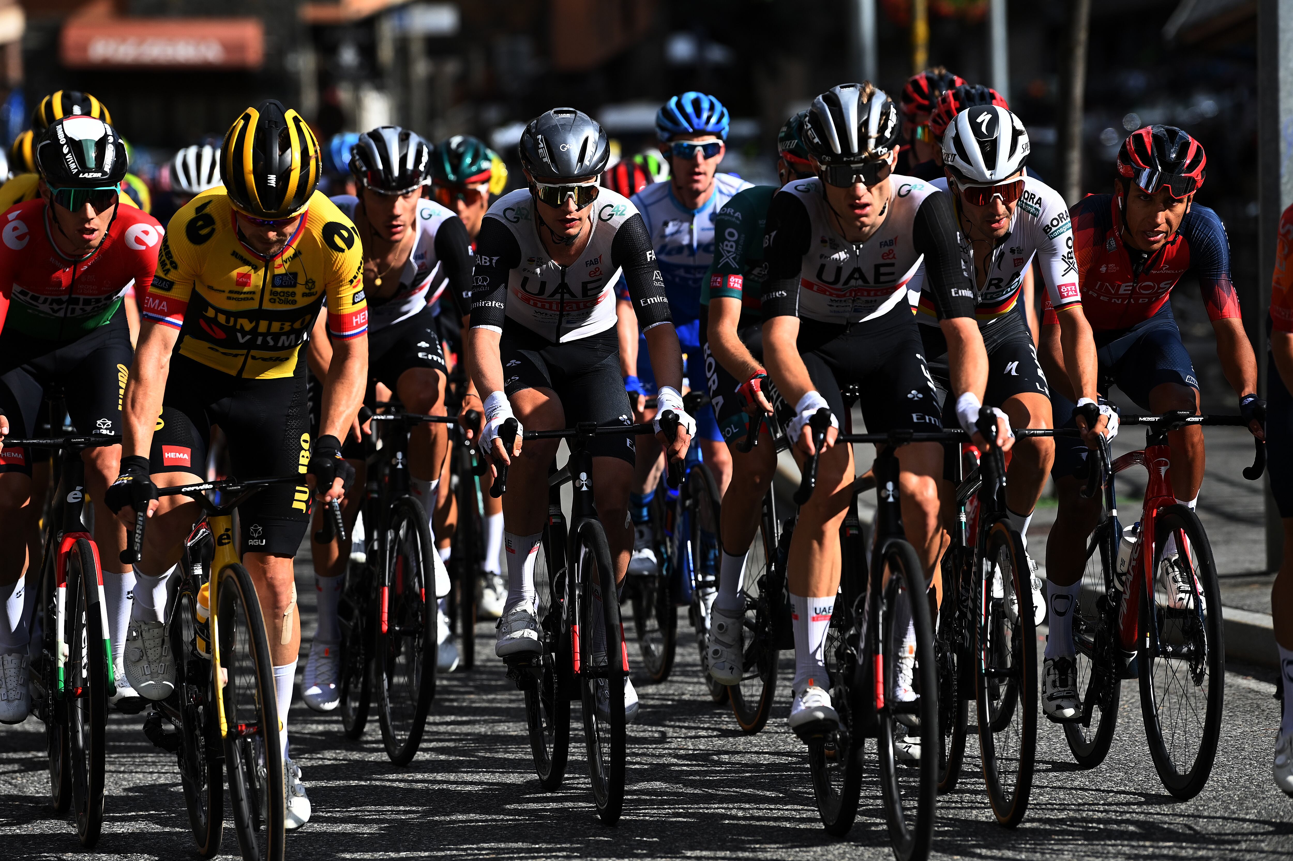 ARINSAL, SPAIN - AUGUST 28: (L-R) Attila Valter of Hungary and Team Jumbo-Visma, Jay Vine of Australia and UAE Team Emirates, Finn Fisher-Black of New Zealand and UAE Team Emirates, Emanuel Buchmann of Germany and Team BORA - Hansgrohe and Egan Bernal of Colombia and Team INEOS Grenadiers compete during the 78th Tour of Spain 2023, Stage 3 a 158.5km stage from Súria to Arinsal 1911m/ #UCIWT / on August 28, 2023 in Arinsal, Andorra. (Photo by Tim de Waele/Getty Images)