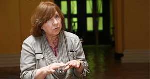 Svetlana Alexiévich.