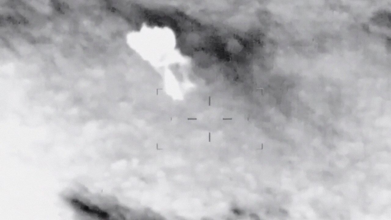 El ministro de Defensa, Pedro Sánchez, reveló que durante el bombardeo en el Guaviare se encontró abundante material de guerra.   