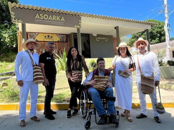 Comunidades indígenas en Colombia por primera vez serán afiliadas a riesgos laborales.