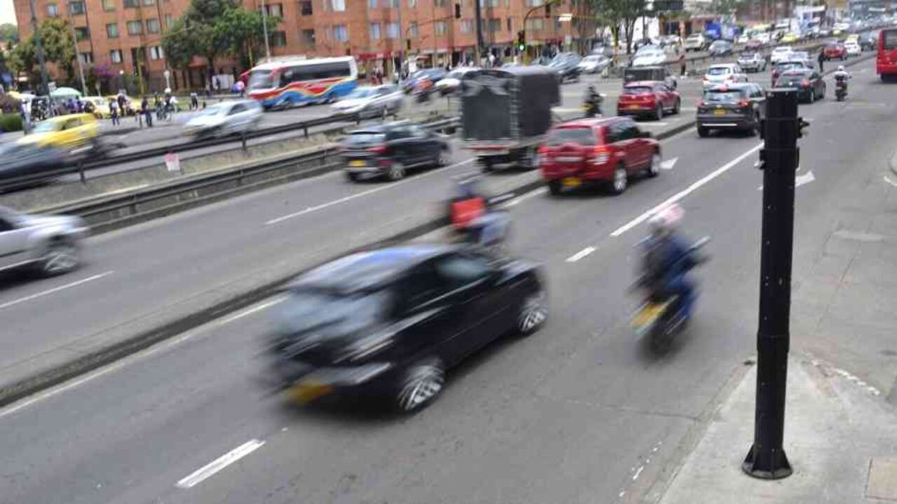 Cámara de fotomulta en Bogotá. / Foto: Secretaría de Movilidad de Bogotá.
