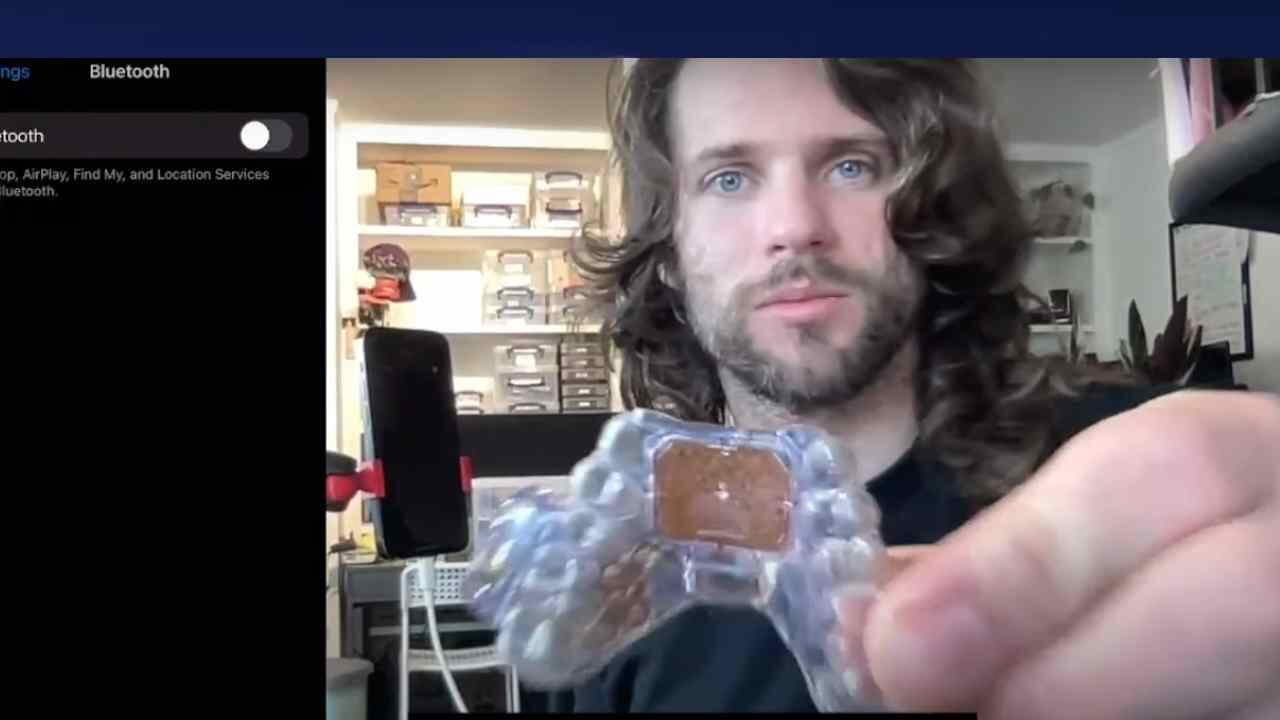 MouthPad^ es un dispositivo pensado para que las personas con discapacidad motriz puedan controlar un smartphone