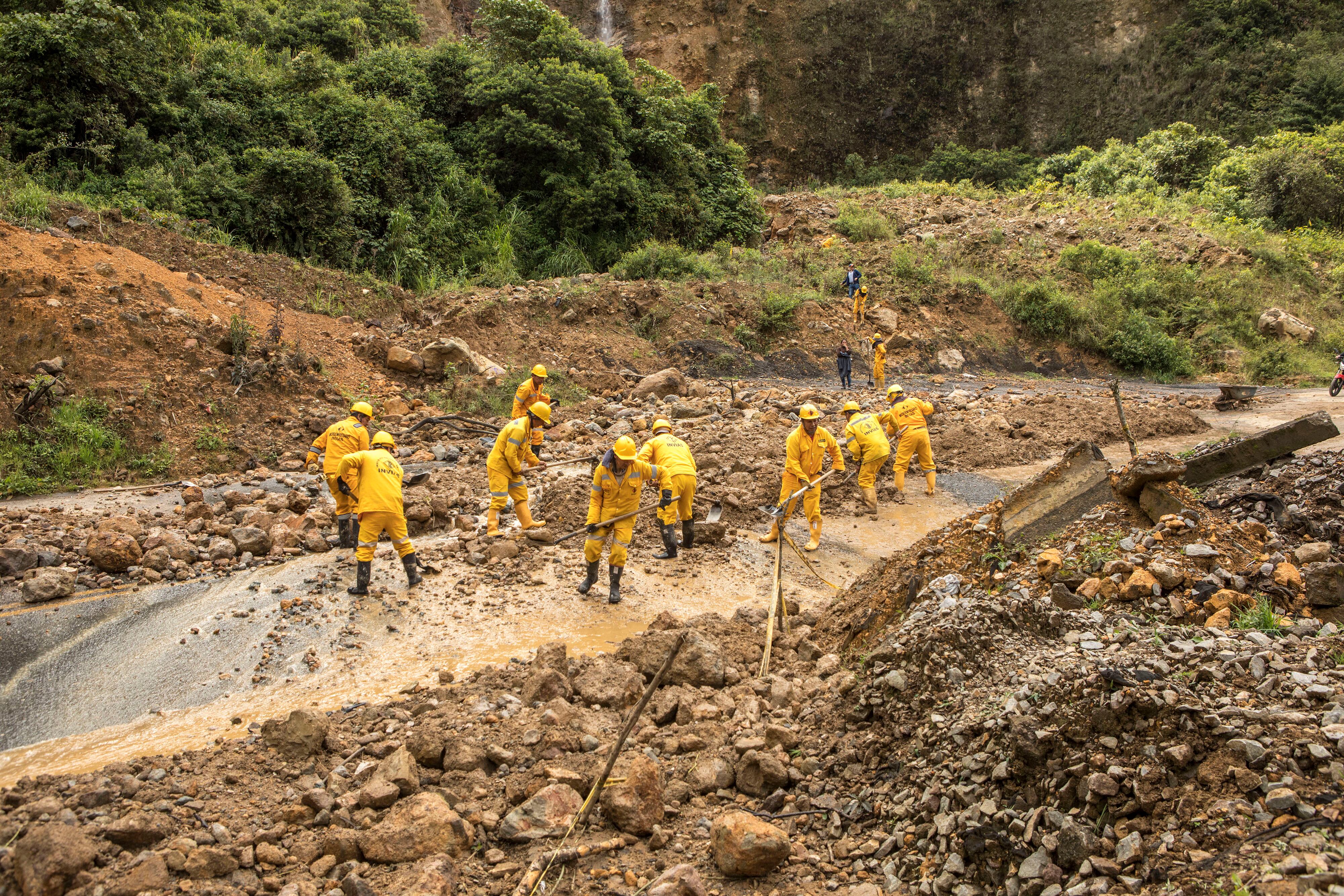 Juan Diego Alvira, derrumbe en la vía en Pasto-Nariño