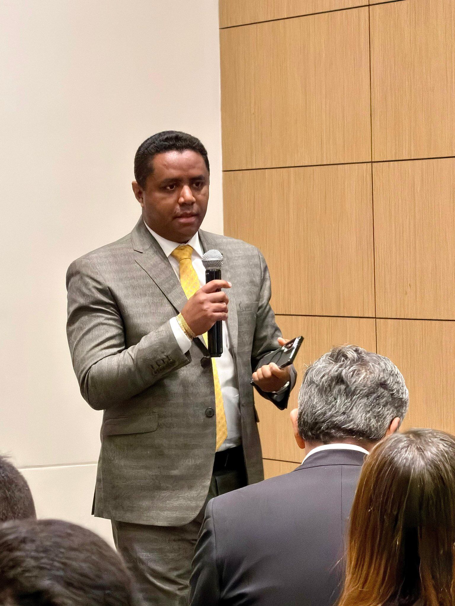 Superintendente de Vigilancia y Seguridad Privada, Larry Sadit Álvarez Morales