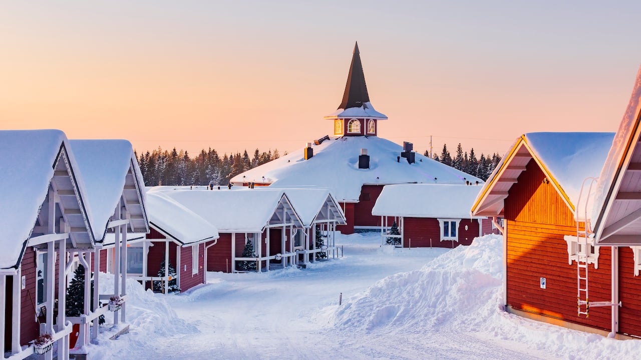 El pueblo de Papá Noel es una gran atracción turística en Rovaniemi