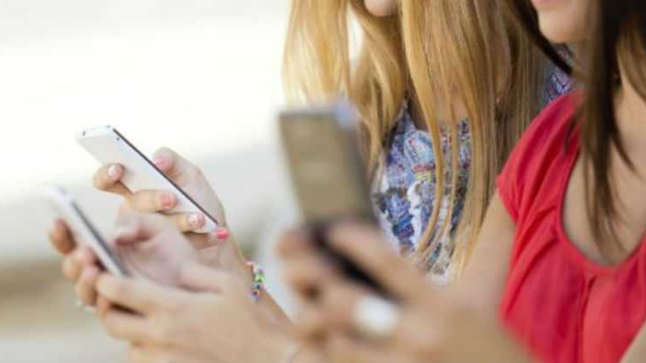 Según una investigación, los mensajes que terminan con un punto son percibidos como menos sinceros.