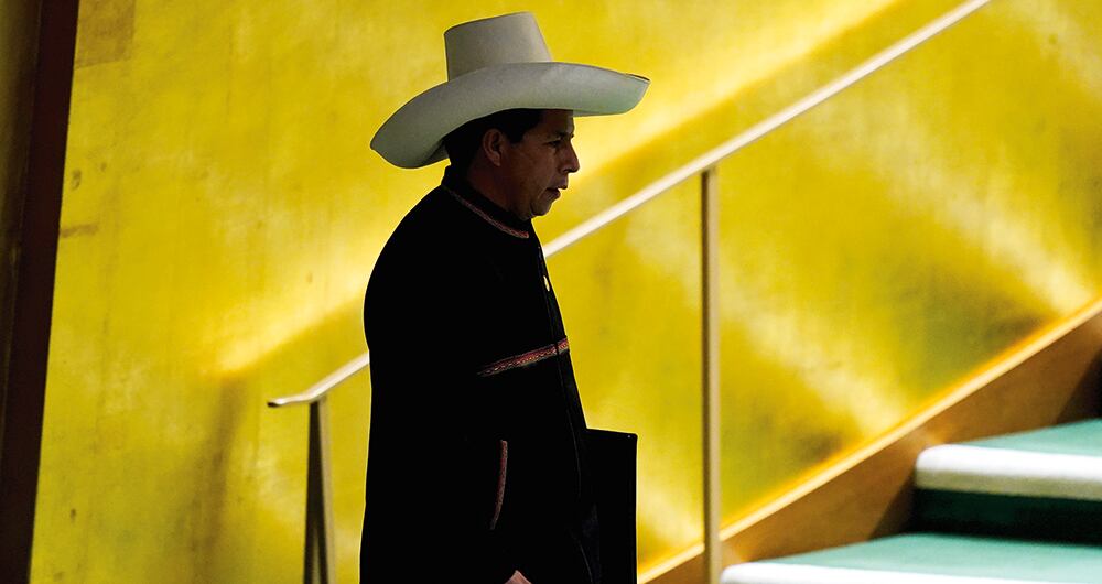 Pedro Castillo lleva un año en el mandato del Perú, pero entre escándalos de corrupción y inestabilidad política lo tienen en crisis.