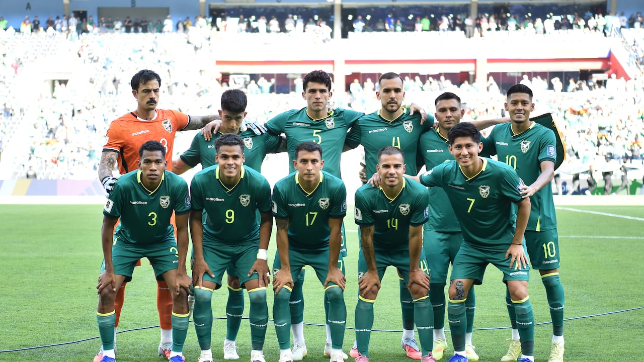 Once titular de Bolivia con el que enfrentó a Surinam por la semifinal del repechaje intercontinental 2.