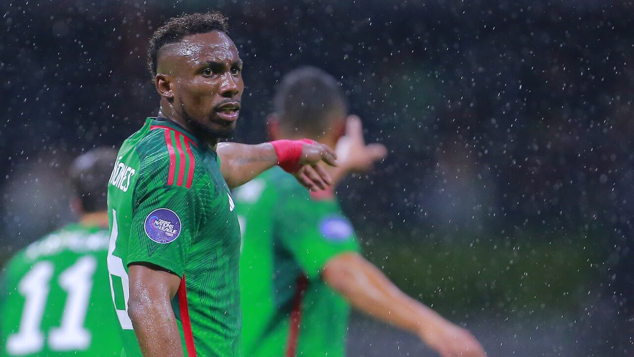 Julián Quiñones, delantero colombiano nacionalizado mexicano.