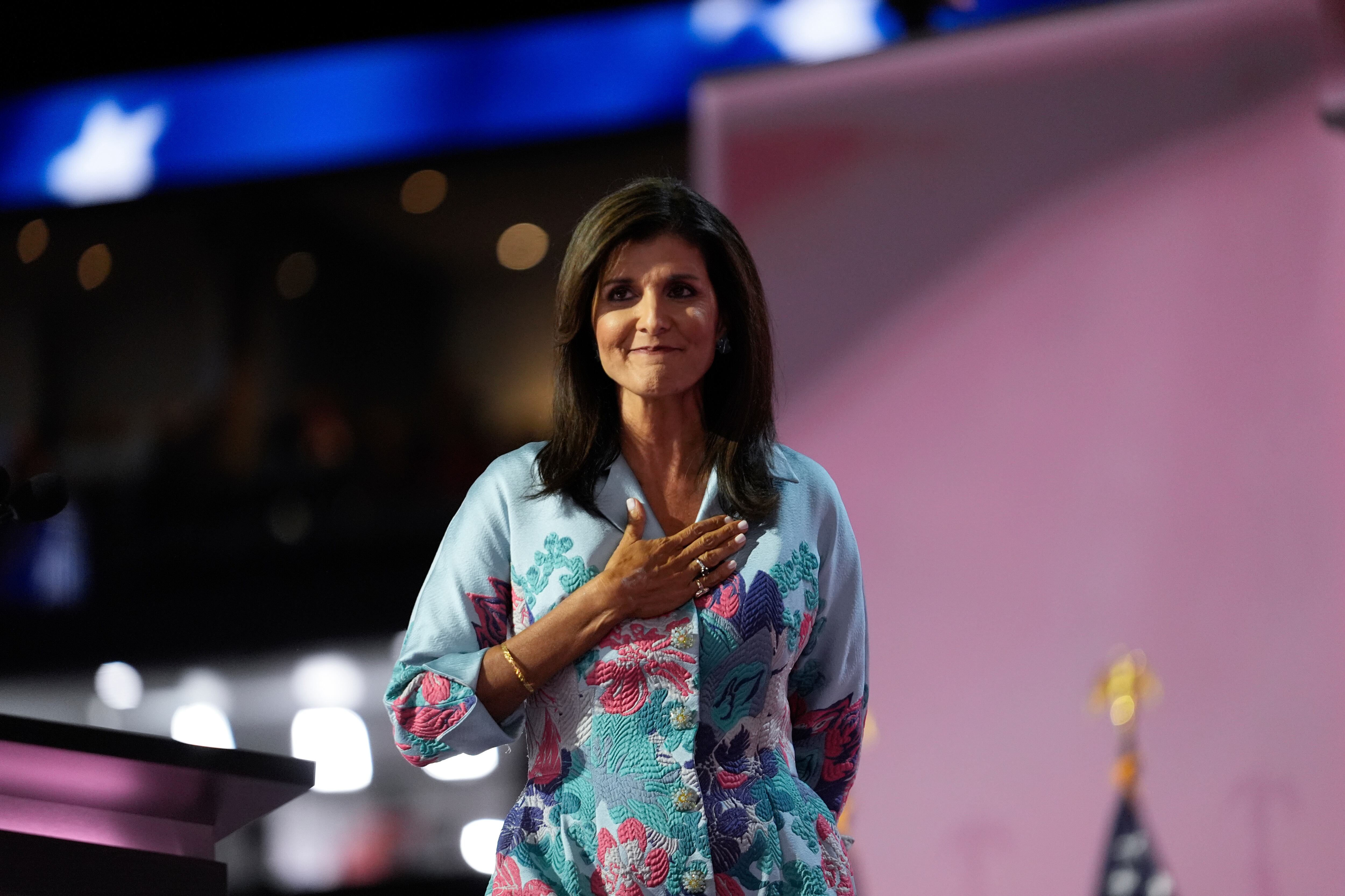 La ex embajadora ante la ONU, Nikki Haley, habla durante la Convención Nacional Republicana el martes 16 de julio de 2024 en Milwaukee.