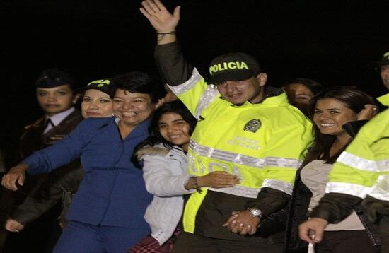 Después de 47 días en cautiverio, el patrullero de la Policía Carlos Alberto Ocampo pudo regresar a su hogar.