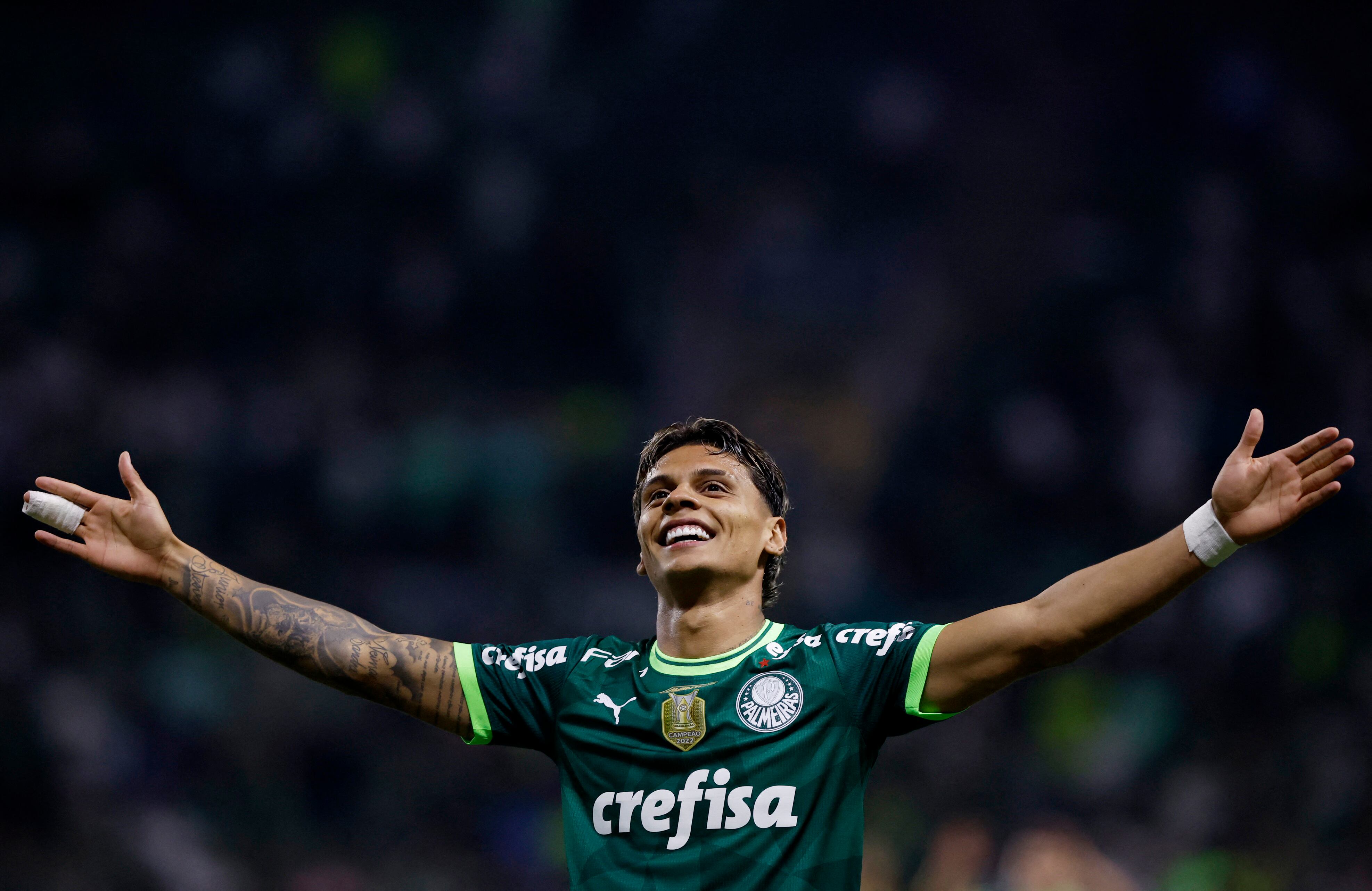 Soccer Football - Brasileiro Championship - Palmeiras v Sao Paulo - Allianz Parque, Sao Paulo, Brazil - October 25, 2023 Palmeiras' Richard Rios celebrates celebrates scoring a goal that was later disallowed REUTERS/Amanda Perobelli