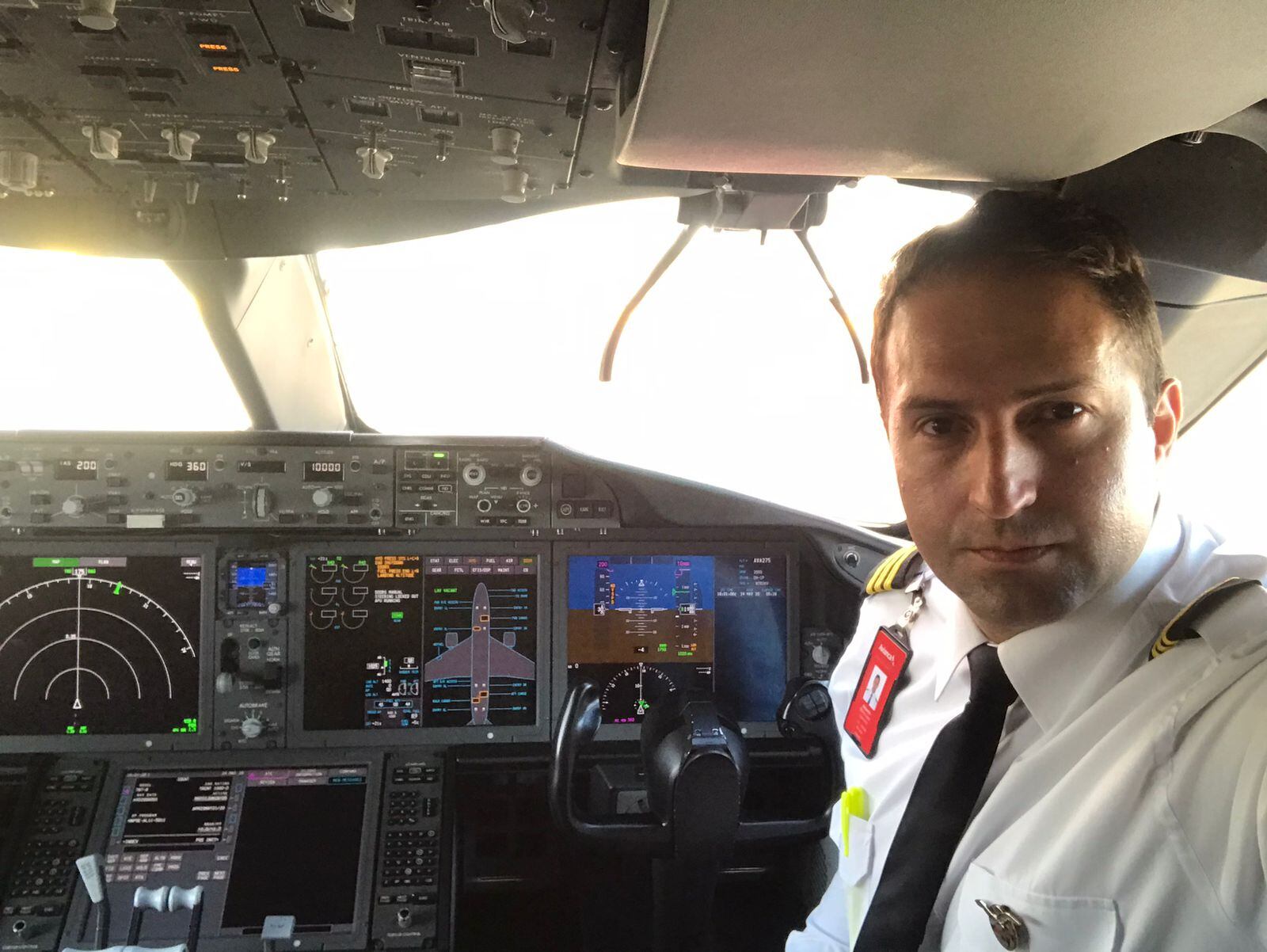 Alejndro Botero piloto comercial de avianca