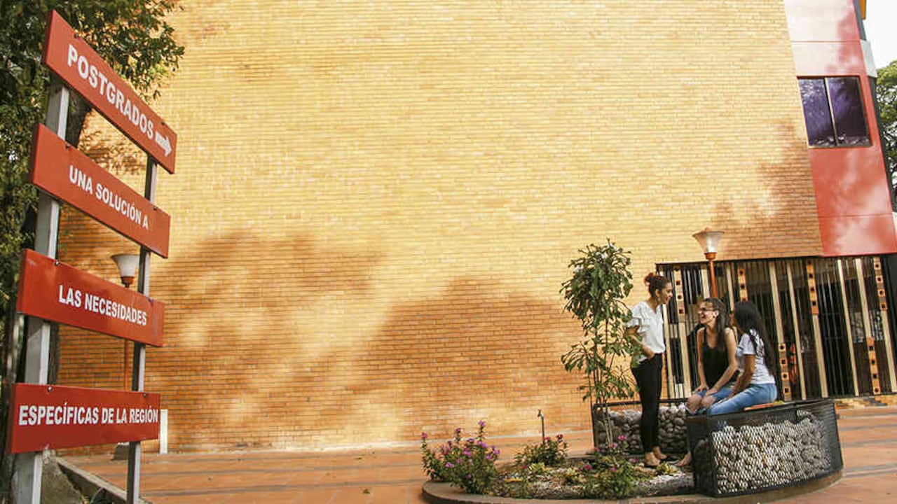 Gracias al crecimiento de la población estudiantil, las universidades buscan invertir en su infraestructura.