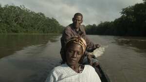 Cantos que Inundan el Río es una película que se viene realizando hace 7 años; sin embargo, el proceso de investigación ha sido desde el 2003. Y el estreno internacional fue en el TrueFalse Film Fest, Candem.