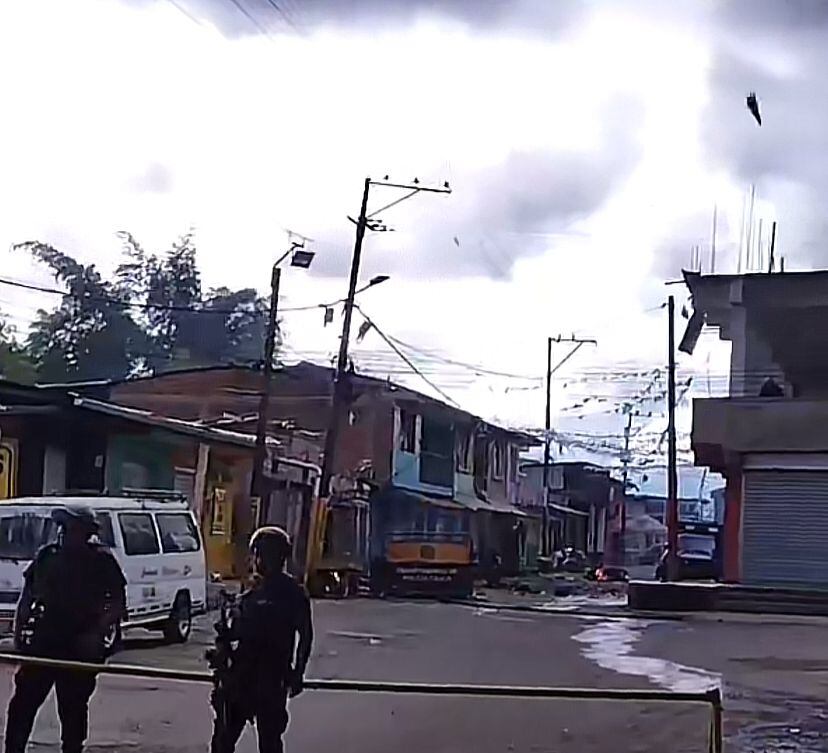 De acuerdo con integrantes de la Policía, este ataque fue ejecutado por disidentes del frente Jaime Martínez de las Farc.