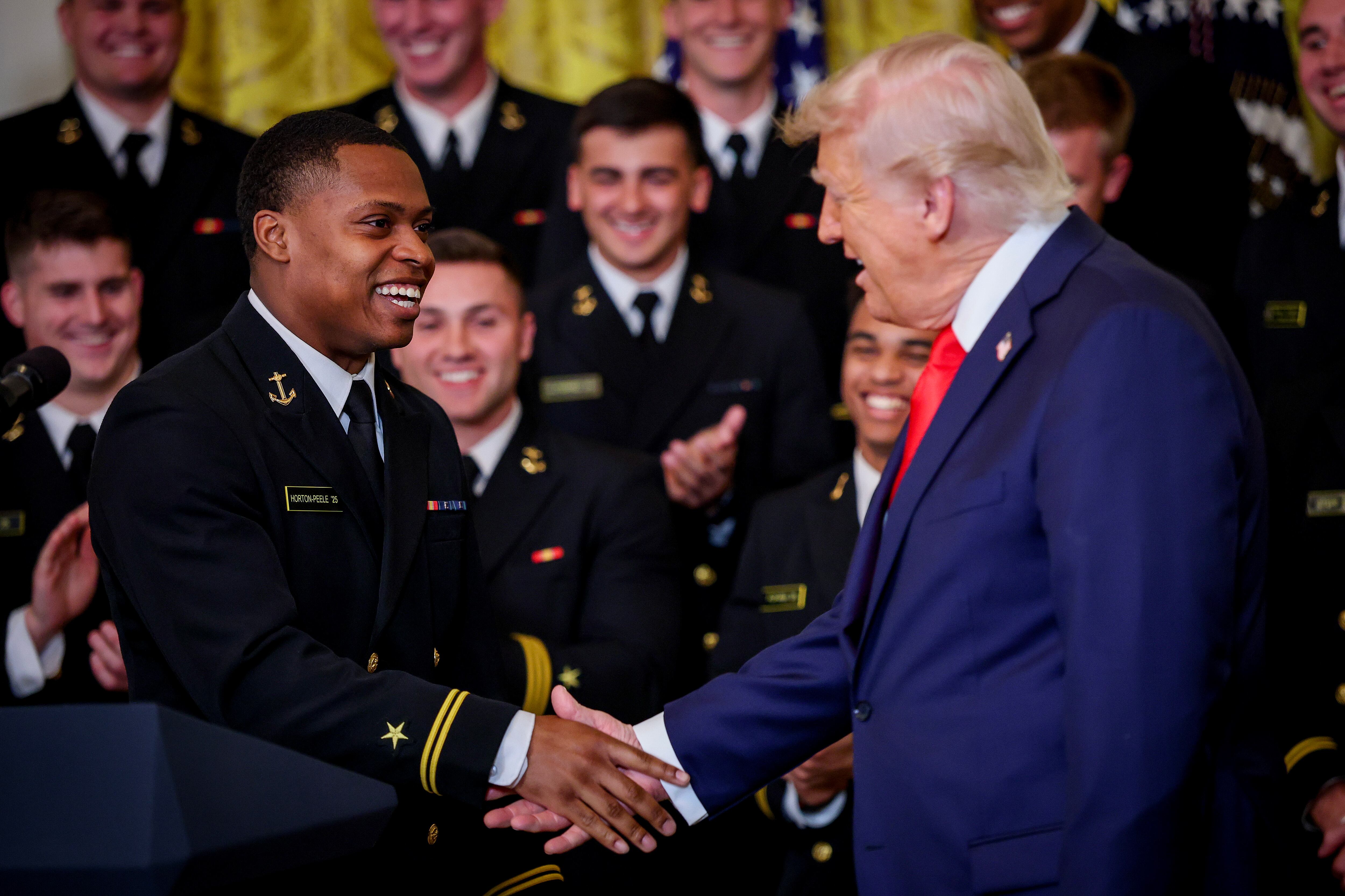 Por su parte, la administración Trump ha intensificado sus esfuerzos para combatir las filtraciones