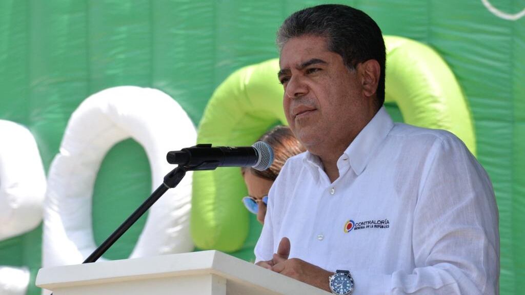Contralor general de la República, Carlos Hernán Rodríguez Becerra.