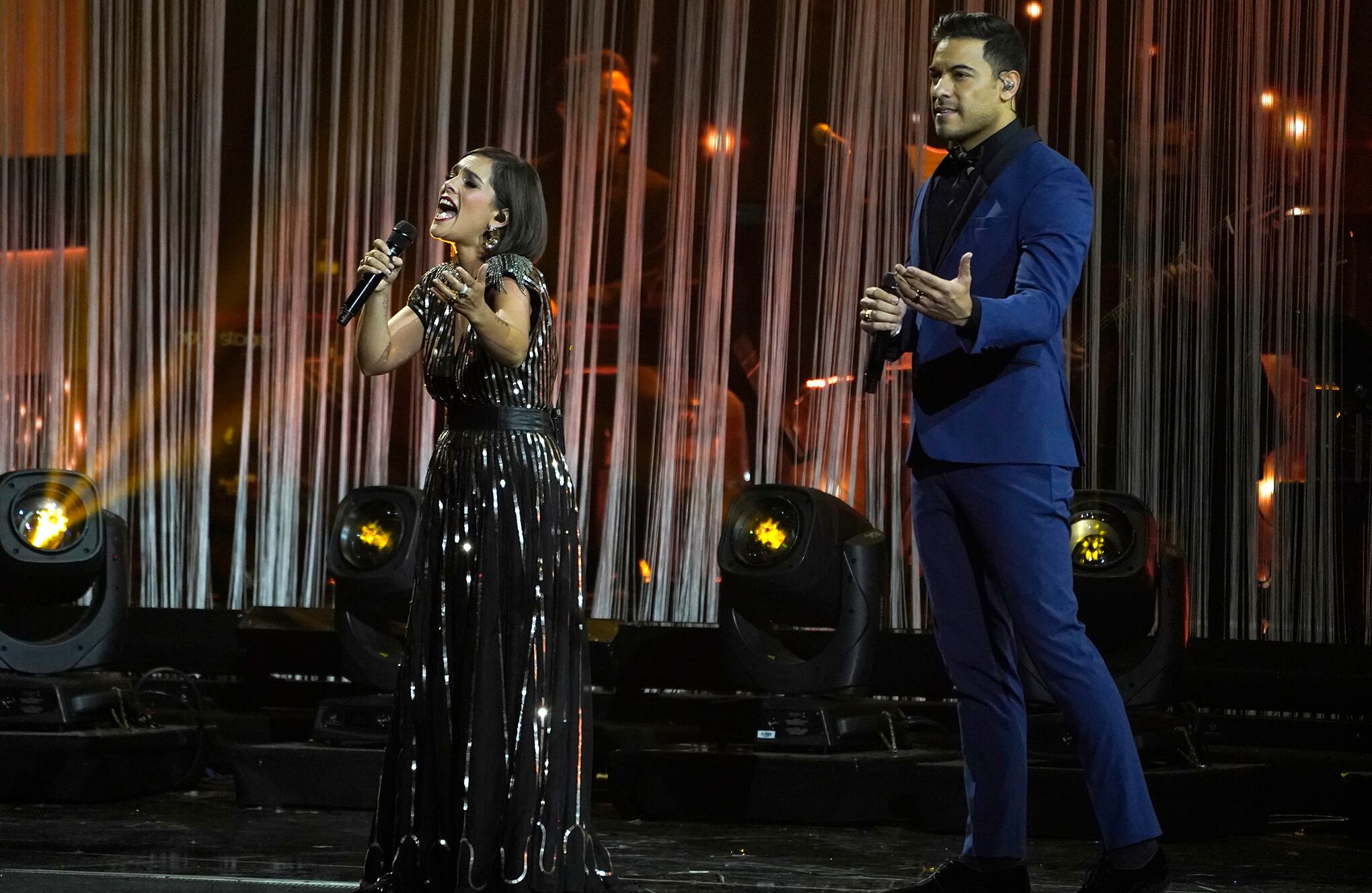 En imágenes: Las mejores presentaciones de Latin Grammy Awards.