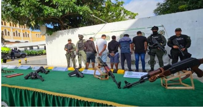 Los allanamientos fueron ejecutados por integrantes de la Fiscalía y unidades del Gaula en los barrios Las Malvinas, El Bosque, de Barranquilla