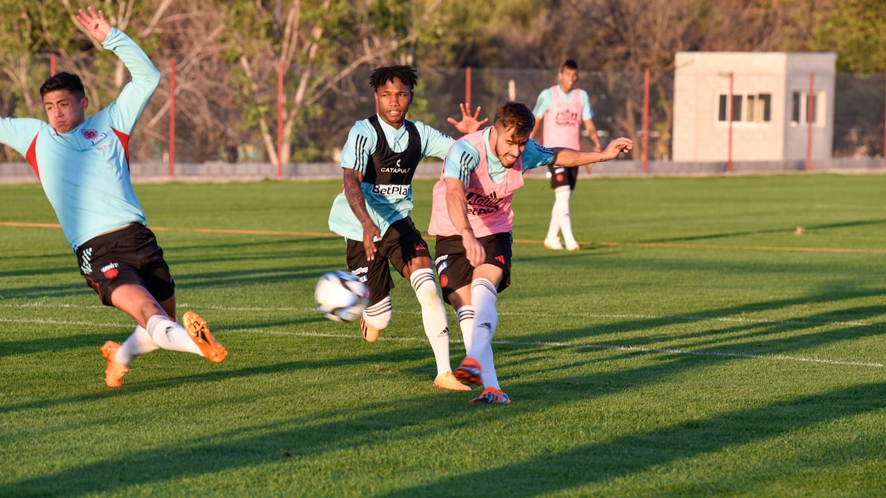 Edier Ocampo y Tomás Ángel, lateral derecho y delantero de la Selección Colombia sub 20