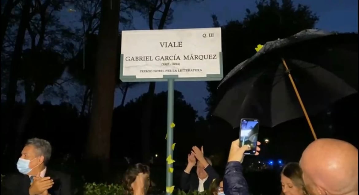 Calle Gabriel García Márquez en Roma