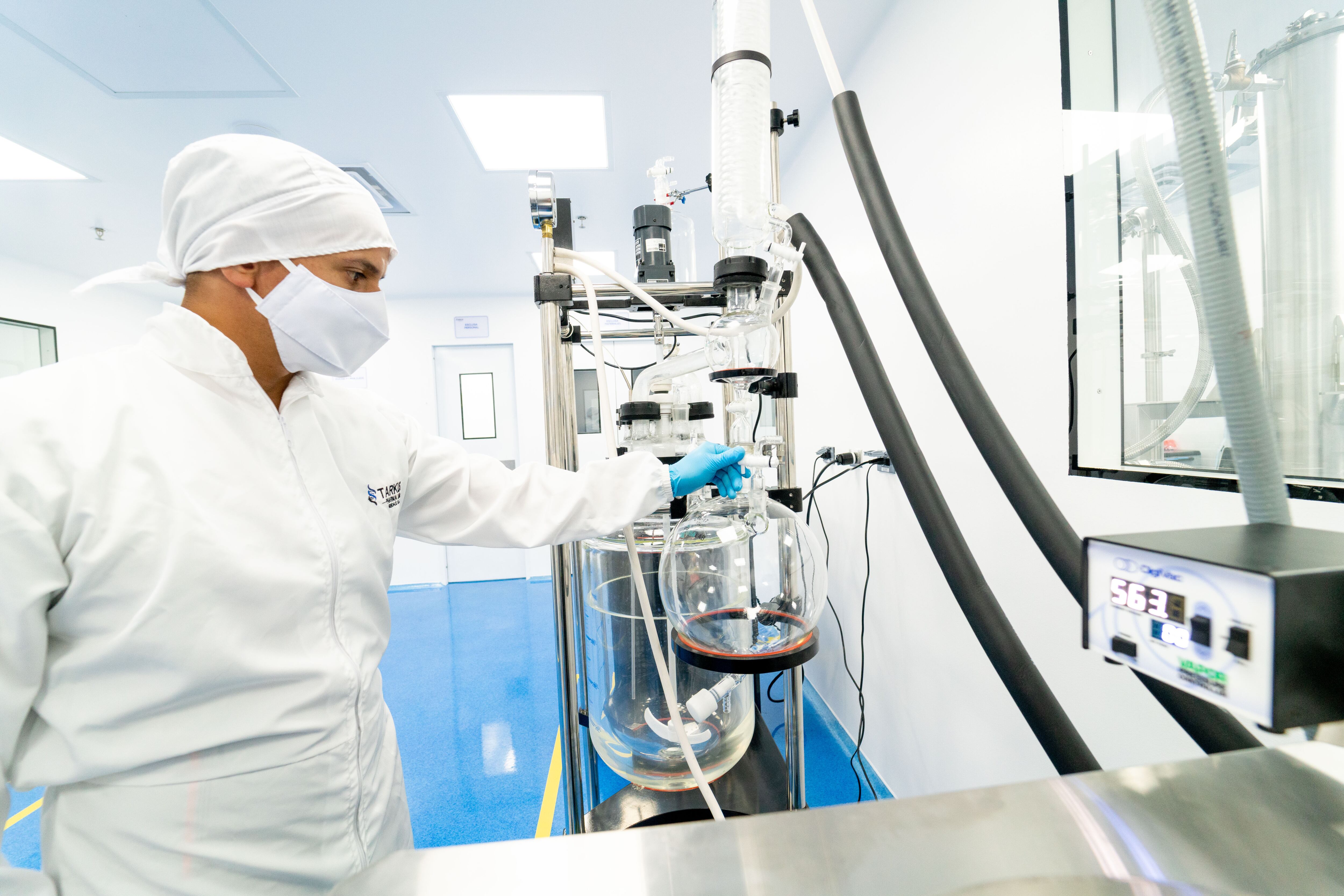 Empresa colombiana de fitoterapia con cannabis