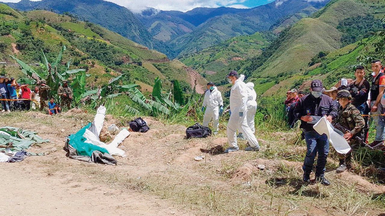 Las autoridades nacionales han insistido en que la mayoría de las masacres en el país se deben a la guerra por el negocio del narcotráfico.