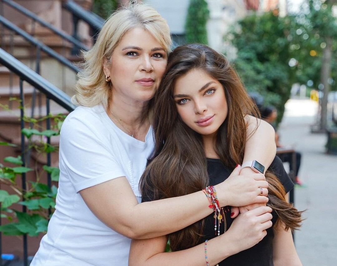 Nadia Ferreira y su madre cautivan las miradas de los seguidores