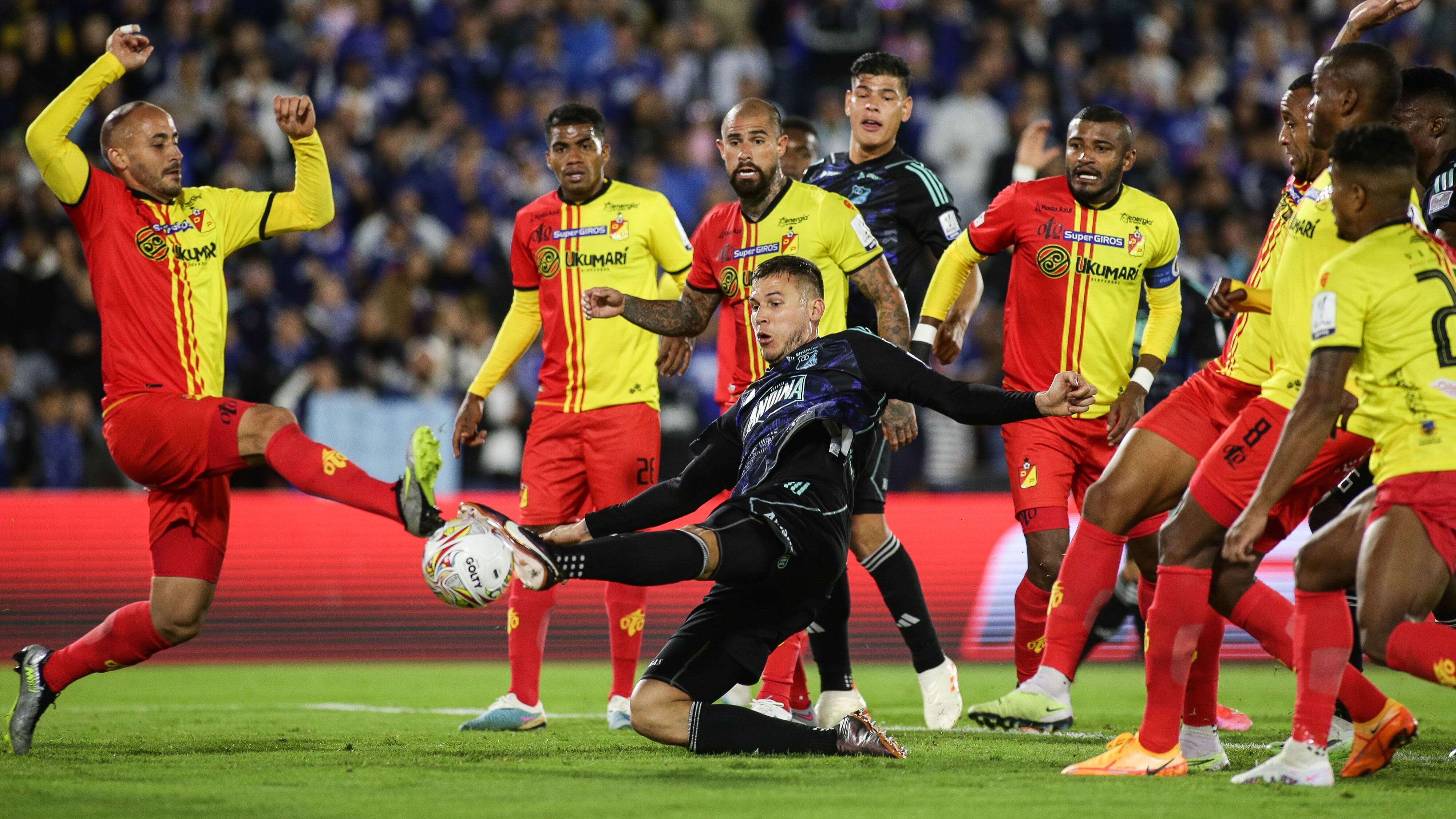 BOGOTÁ. 22 de julio de 2023. Millonarios enfrenta al Deportivo Pereira por la fecha 2 de la liga BetPlay en el estadio el Campin. (Colprensa-John Paz)