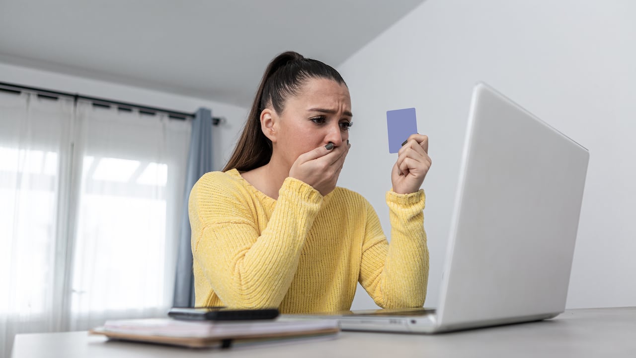 Las estafas por internet son un problema común que afecta a los usuarios.