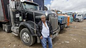 Los camioneros adelantan la protesta en la entrada suroccidental de Bogotá. Foto: Carlos Julio Martínez.