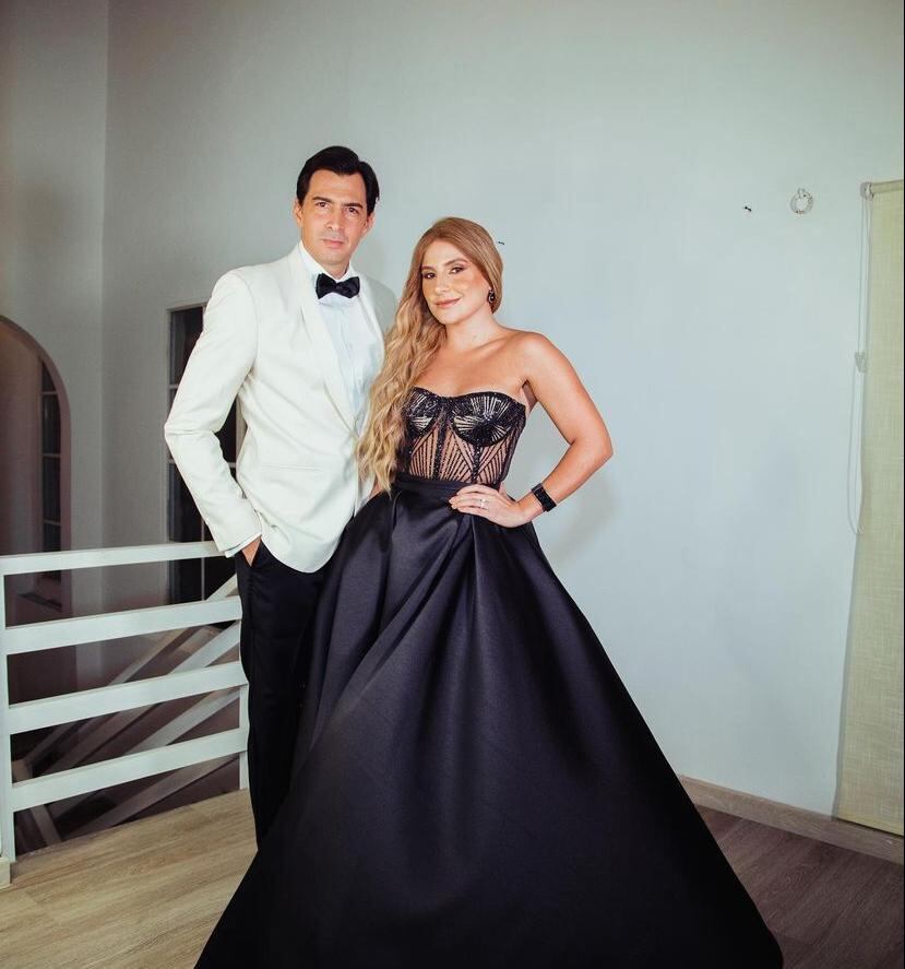 Marcela García junto a su esposo Sergio Chams.