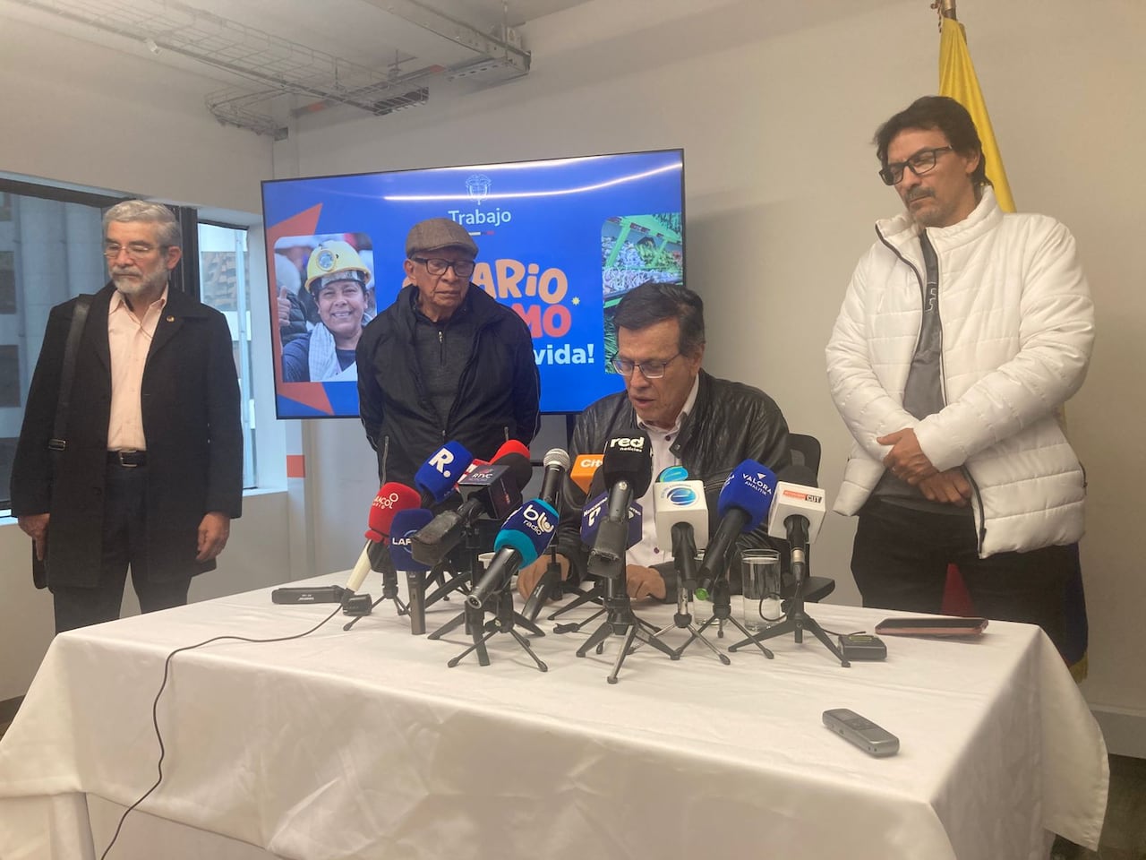 Negociación salario mínimo 2026