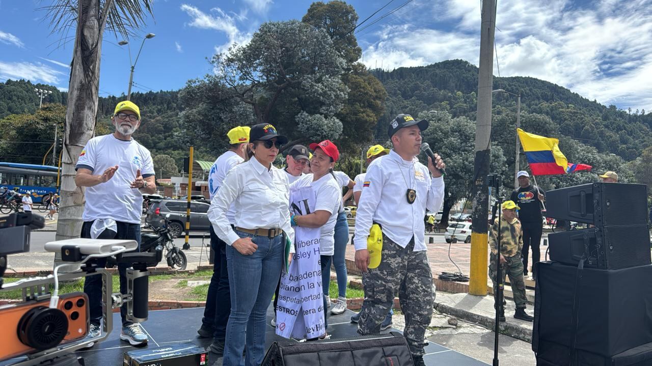 Reserva activa hizo plantón.