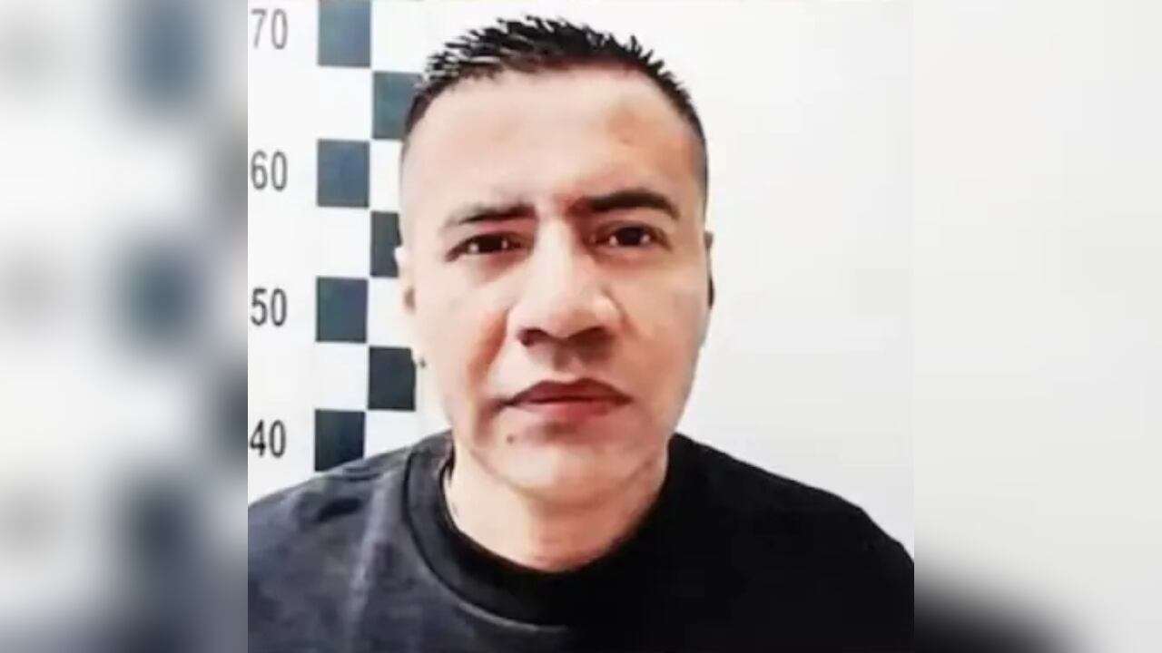 El hombre estaba condenado a 30 años de cárcel por todos los delitos que ha cometido.