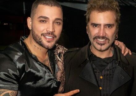 El artista colombiano ya ha estado en varios conciertos con Alejandro Fernández.