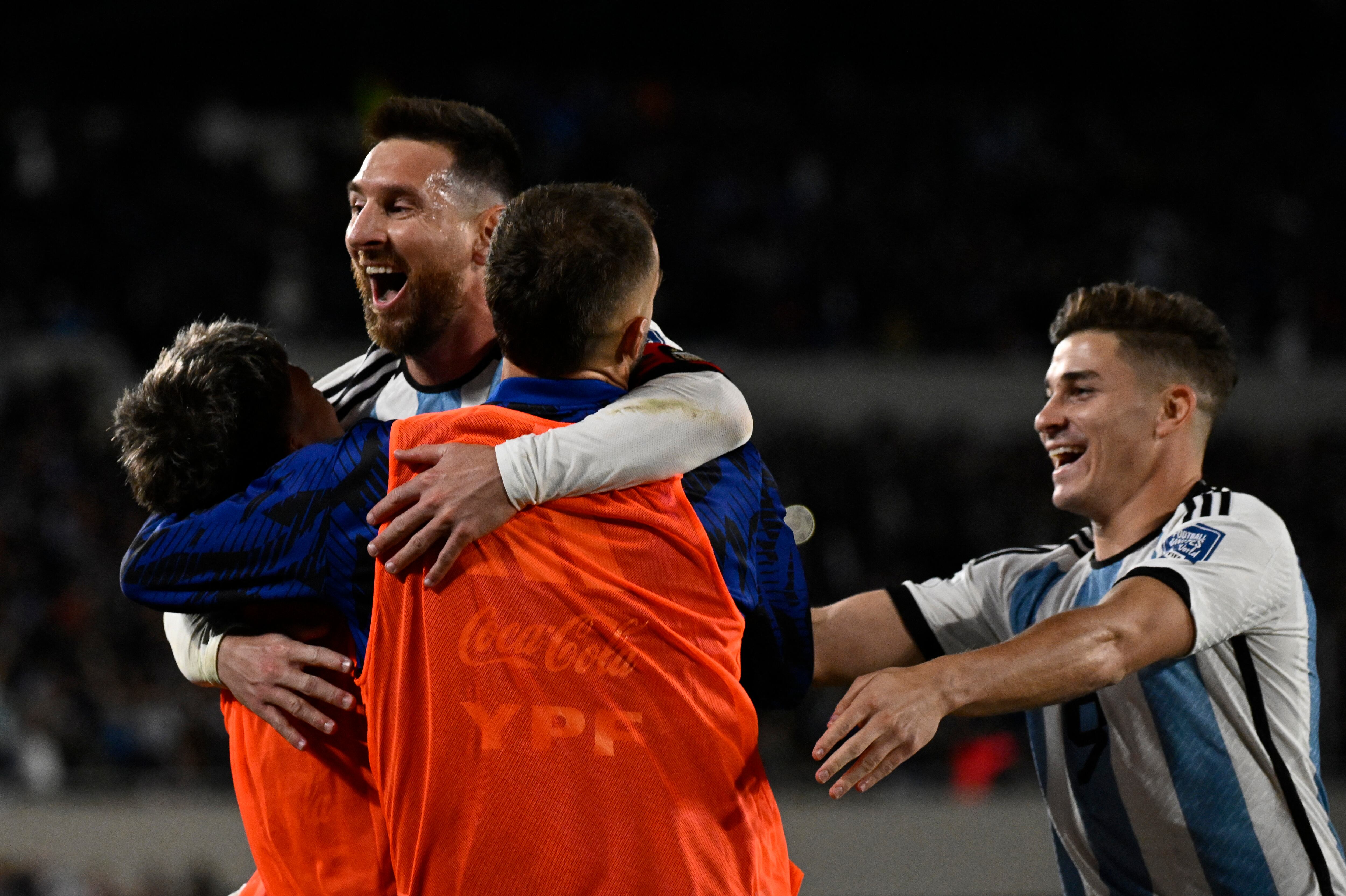Con un golazo de Lionel Messi, Argentina le ganó a Ecuador en el inicio de las Eliminatorias