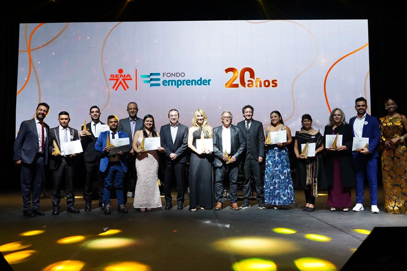 Al conmemorarse los 20 años del Fondo Emprender de la Entidad, se realizó la cuarta edición del evento que exaltó a los mejores emprendedores del país.
