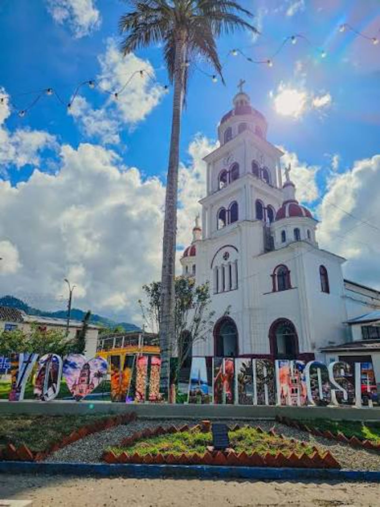 Parroquia Nuestra Señora de Las Mercedes.