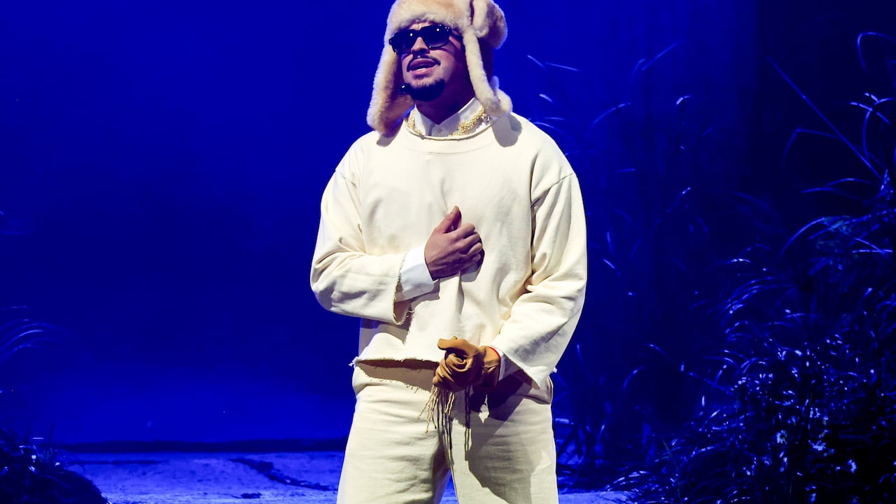 El artista ha vendido 152.16 millones de streams oficiales bajo demanda de las 17 canciones de su más reciente álbum.