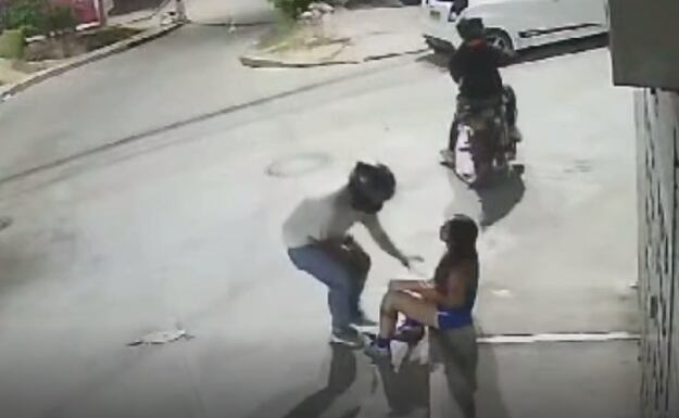 Ataque de motoladrones en Girón, Santander.