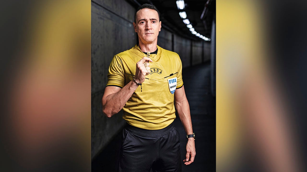 Roldán estuvo nominado a mejor árbitro del mundo por la IFFHS (Federación Internacional de Historia y Estadística de Fútbol) en 2023. Fue elegido el mejor árbitro de Sudamérica por la Conmebol en 2013.