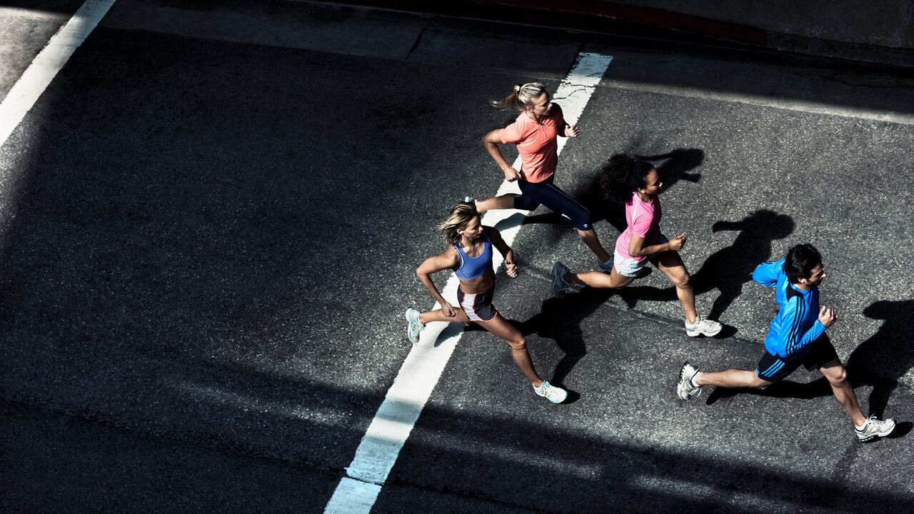 El deporte ayuda a aumentar la energía del cuerpo.