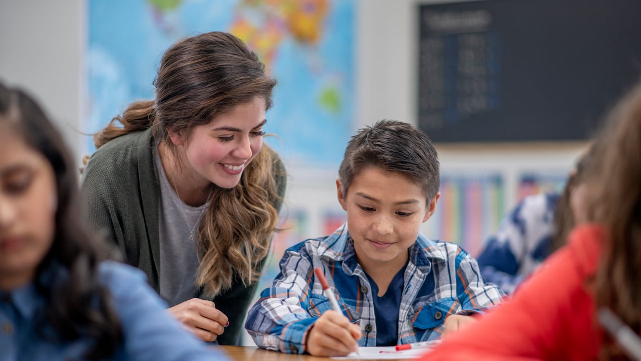 Este año, el programa de aprendizaje en inmersión beneficiará a más de 70 estudiantes de colegios públicos de Santander.