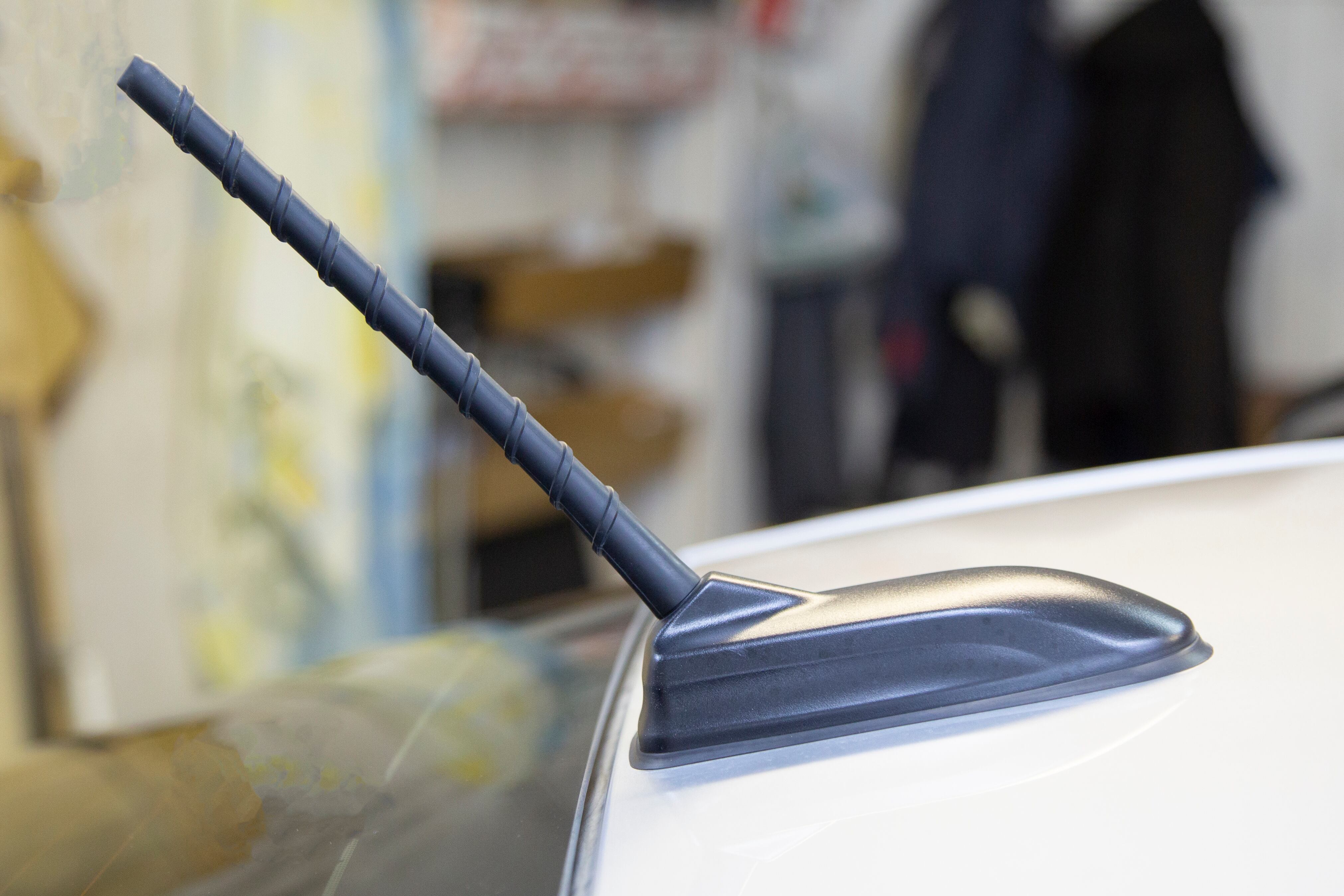 La antena de los carros ha ido desapareciendo debido a los avances tecnológicos.