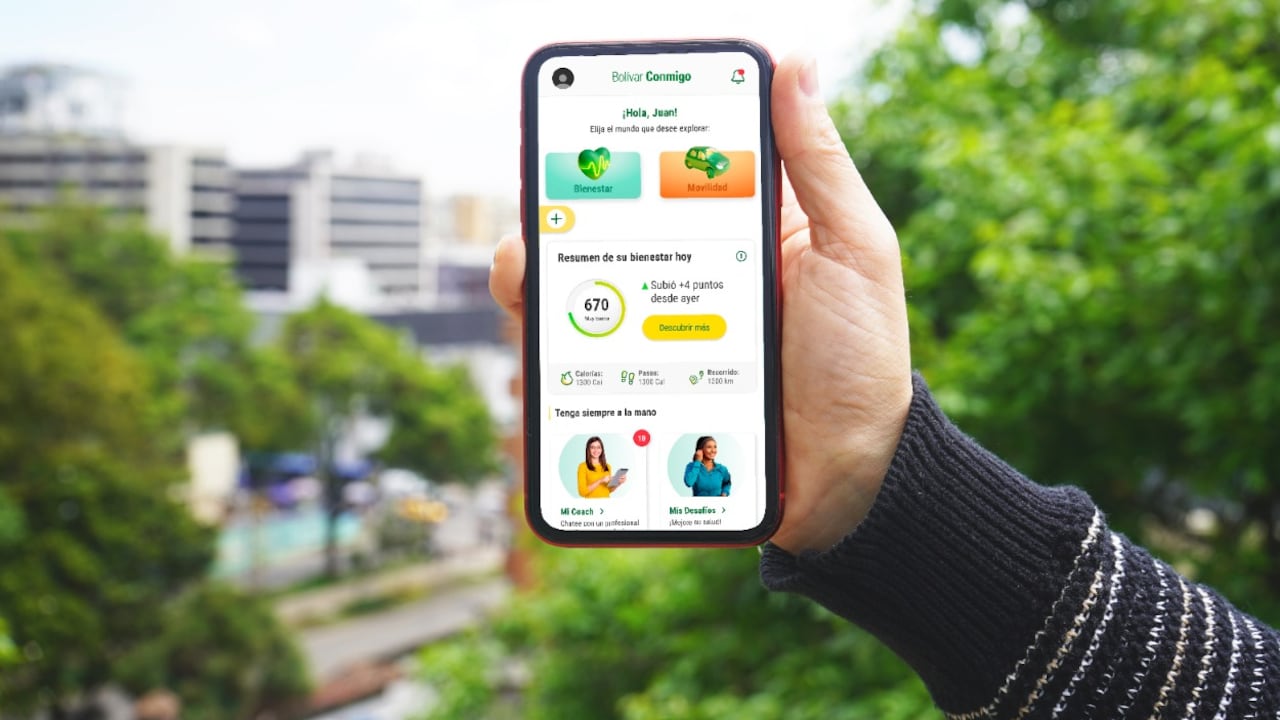La aplicación crear un espacio que integra las condiciones de salud del usuario (cuerpo), cómo se siente (mente) y cómo vive (hábitos), y se consolida en un índice de bienestar.